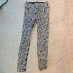 Lululemon outdoor running tights
